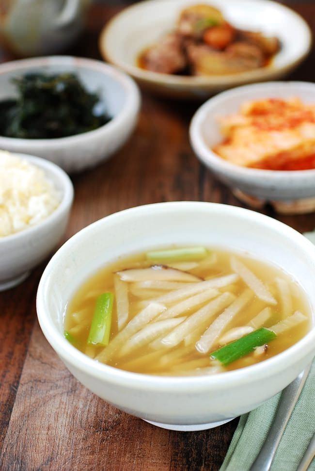 DSC 0209 e1508292591559 - Mu Doenjang Guk (Soybean Paste Radish Soup)