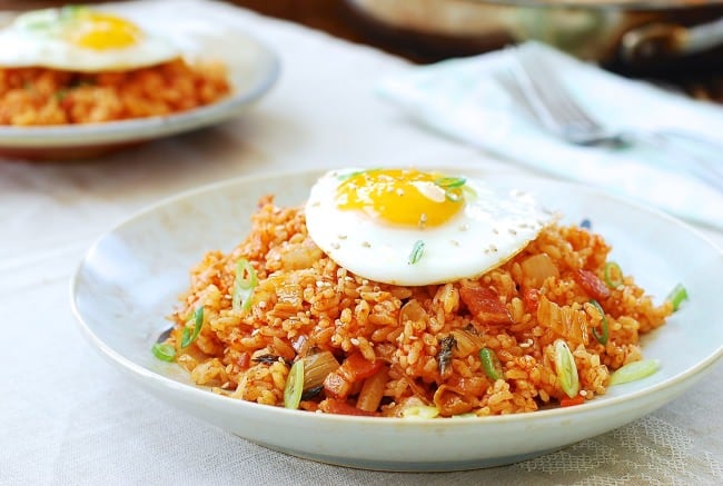 DSC 1097 2 e1454273702862 - Kimchi Fried Rice (Kimchi Bokkeum Bap)