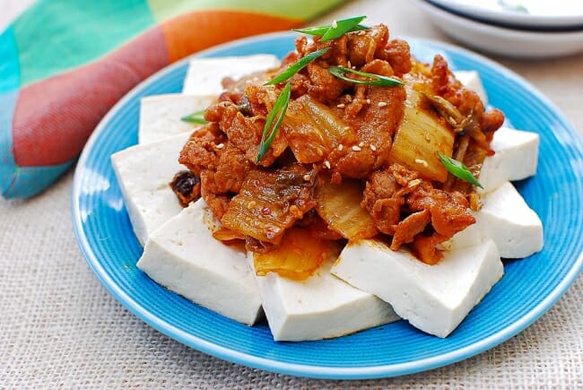 DSC 1124 e1535513763471 - Dubu Kimchi (Tofu with Stir-fried Kimchi and Pork)