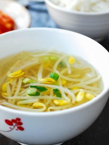 Soybean sprout soup recipe