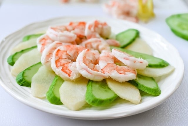 DSC 4822 640x427 - Shrimp Salad with Hot Mustard Dressing (Saewu Naengchae)