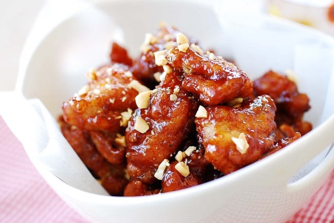 DSC 5350 e1469249059620 - Dakgangjeong (Sweet Crispy Korean Fried Chicken)